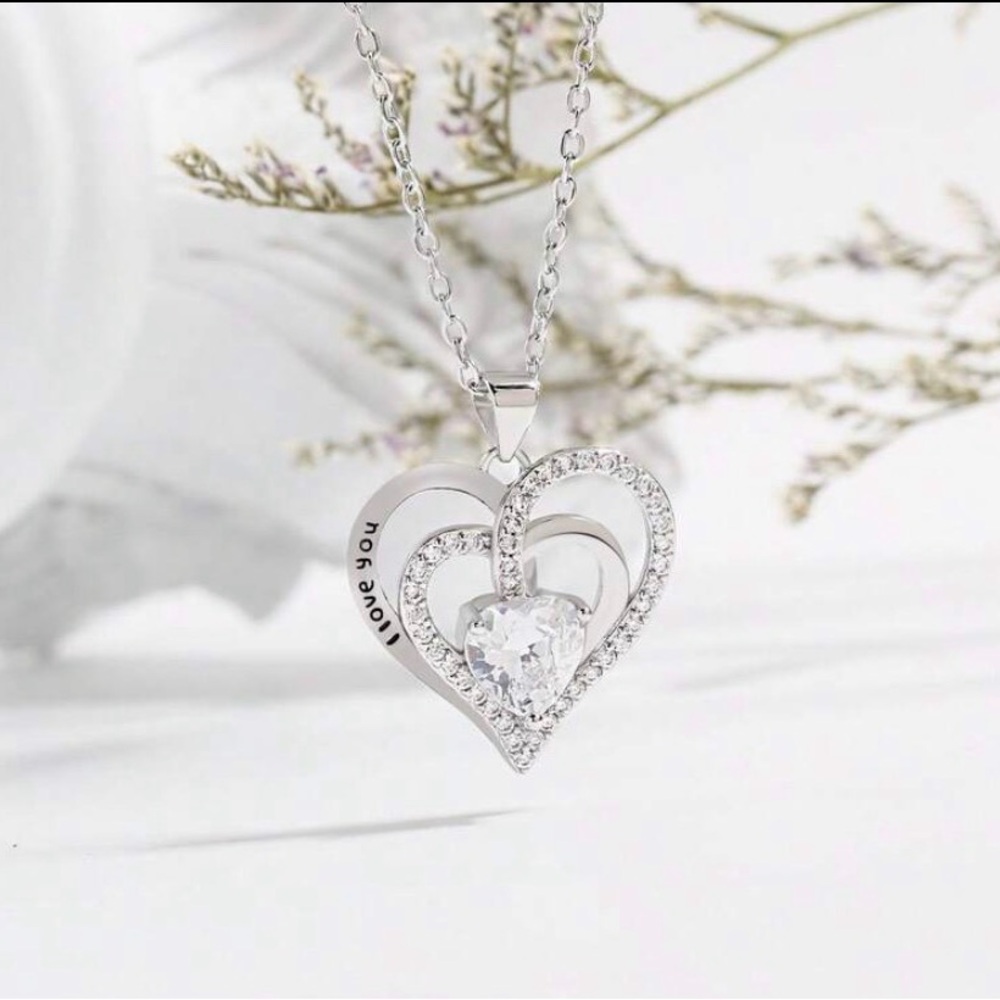 Elegant 925 Sterling Silver with Cubic Zirconia Heart Pendant Necklace